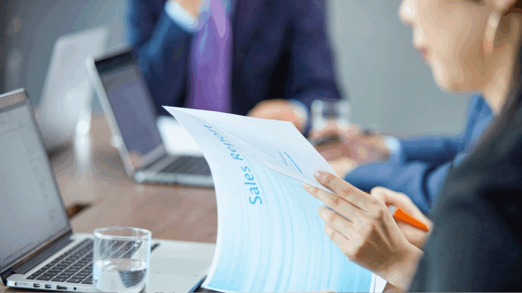 Payroll Service Provider Sales Playbook: Close More Deals in 2026